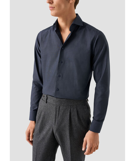 Signature Dobby Slim