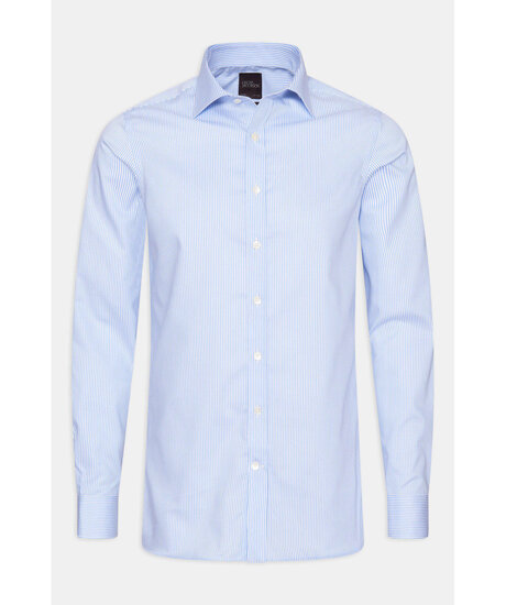 Slim fit cut away