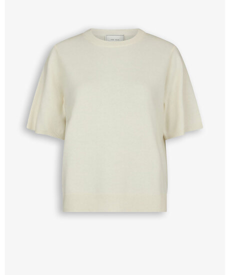 Missy Knit Tee | Kvinna - Kläder - Toppar - T-Shirts | ModeLejon