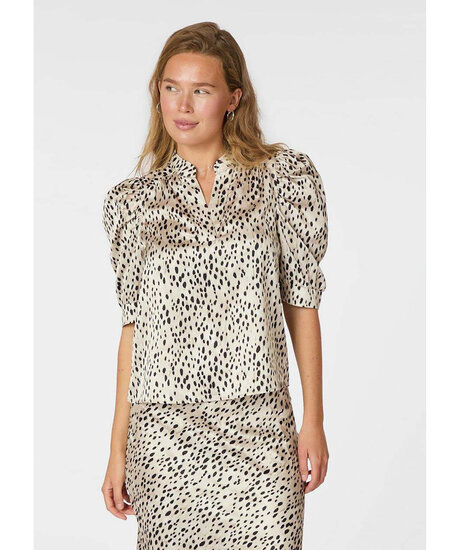Roellla Desert Dot Blouse