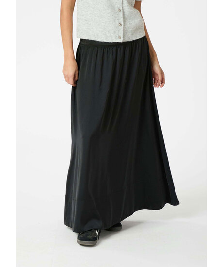 Lenni Smooth Satin Skirt