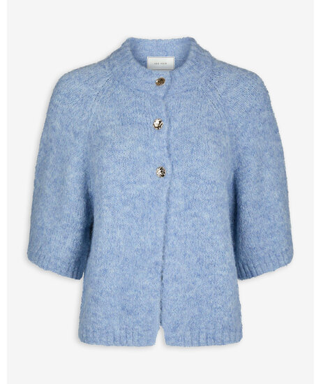 Benuta Fluffy Cardigan | Kvinna - Kläder - Hoodies & Tröjor - Stickade tröjor | ModeLejon