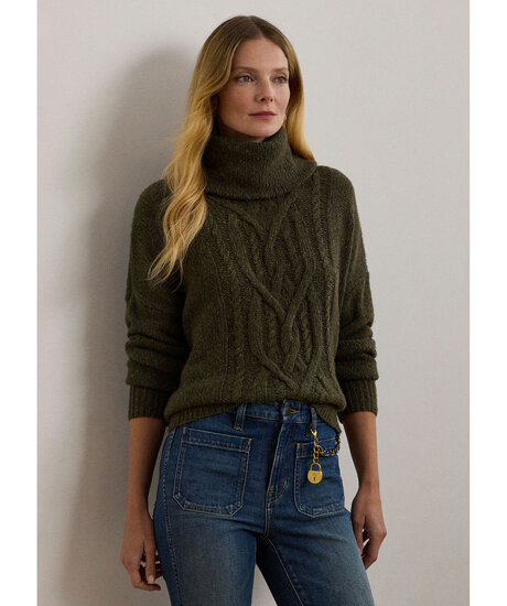 Caisyn T-neck Knit