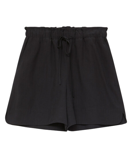 Mila Shorts