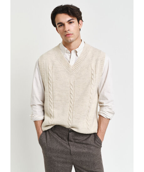 Cable V-Neck Vest