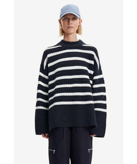 Raili crew neck