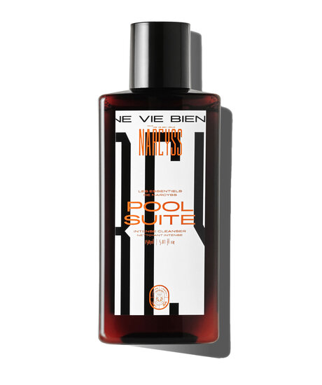 Pool Suit Cleanser