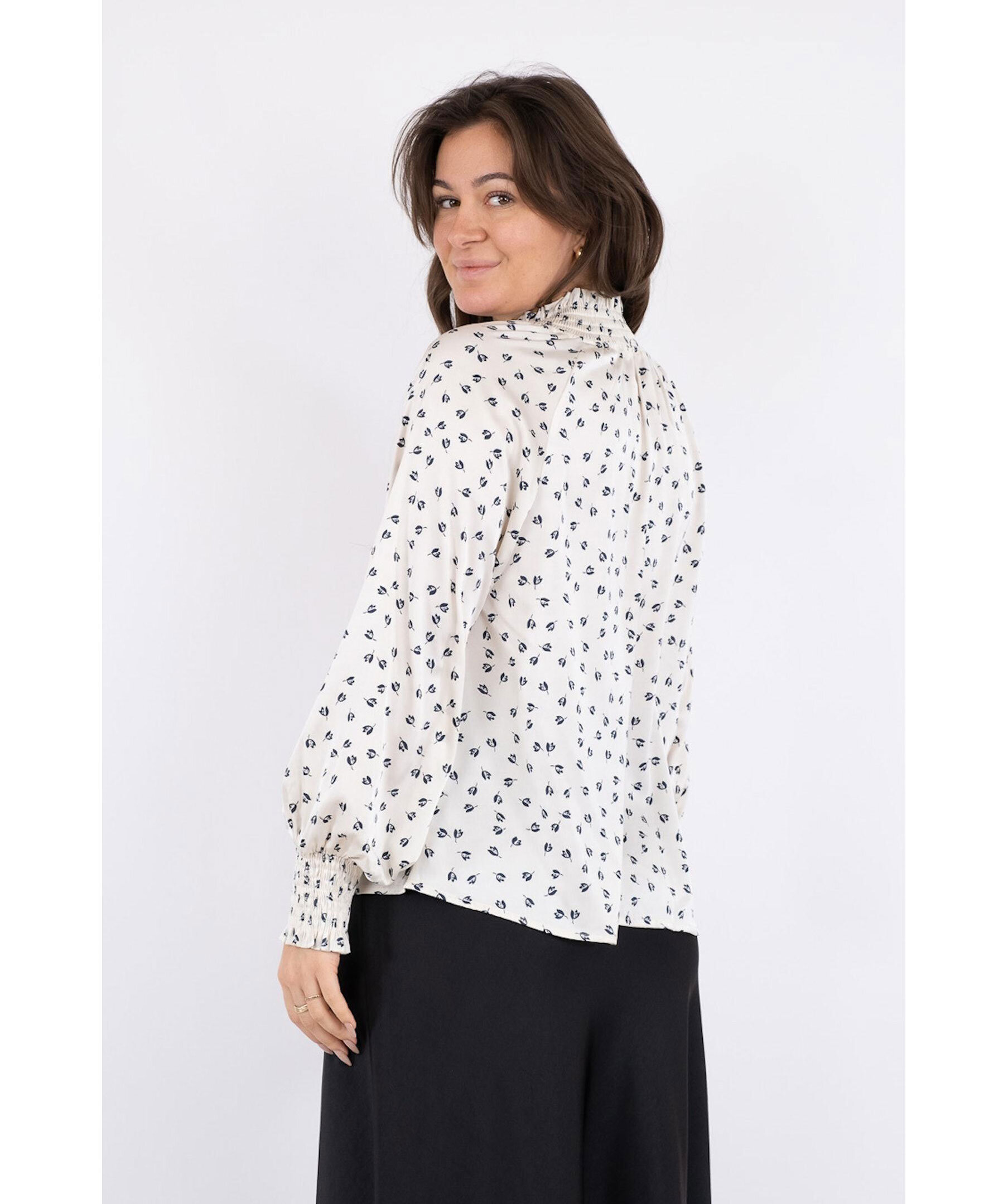 Stone Drapy Blouse 4