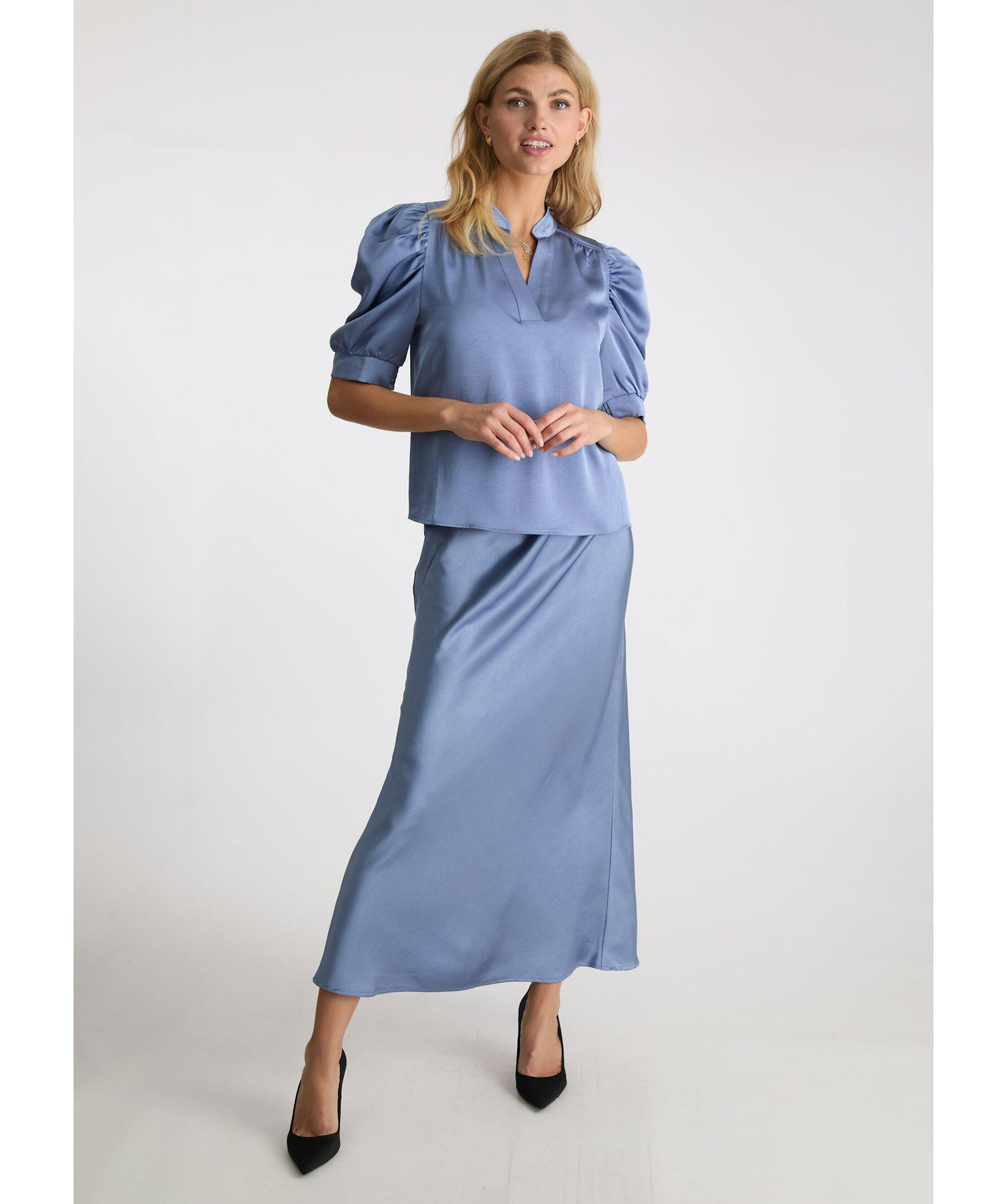Roella Sateen Blouse 3