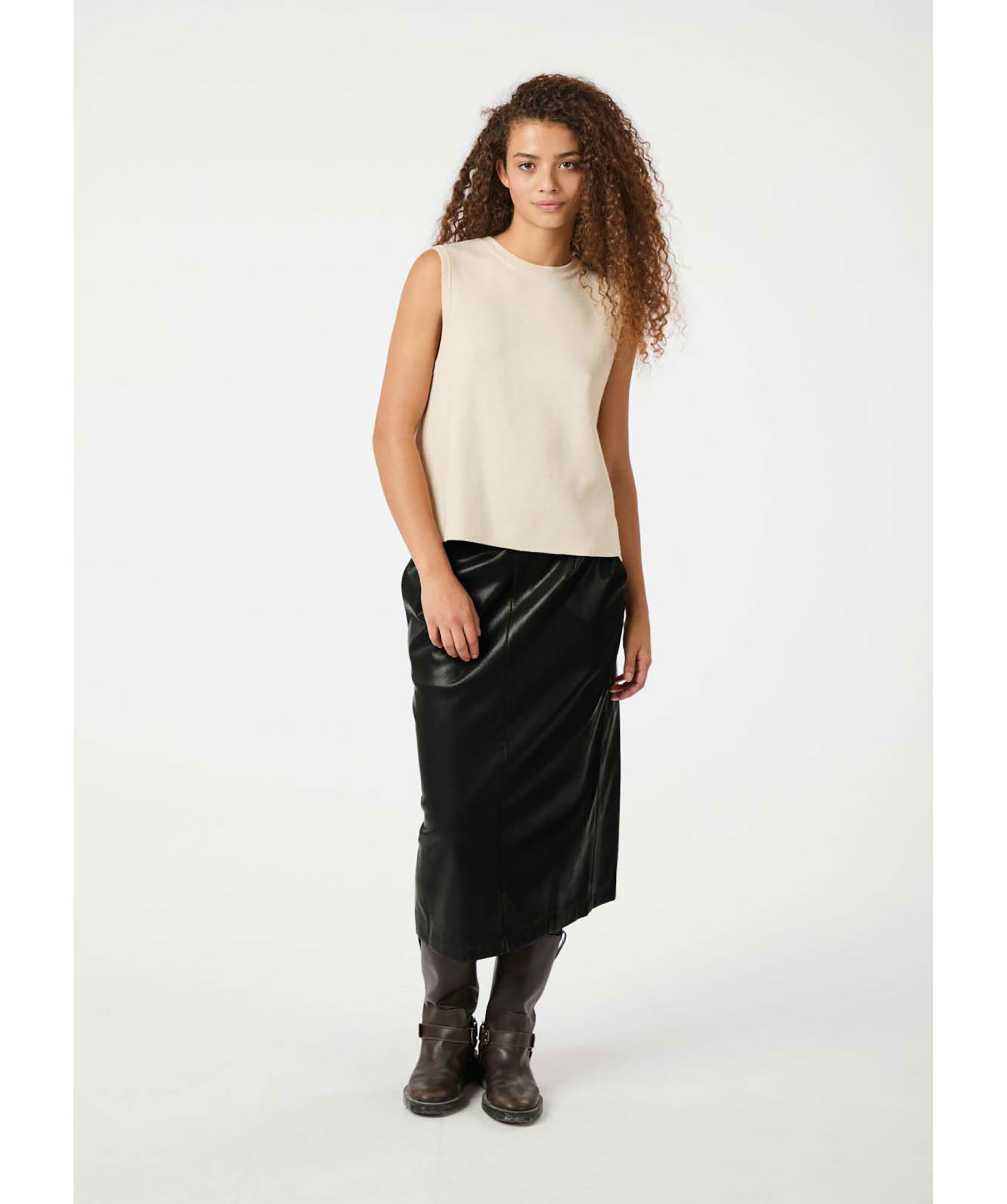 Nettie Faux Leather Skirt