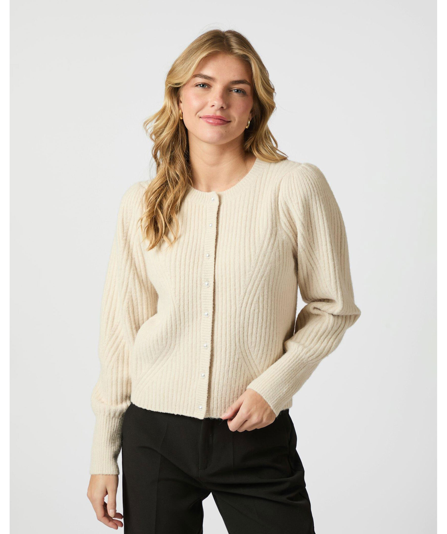 Puli Knit Cardigan 3