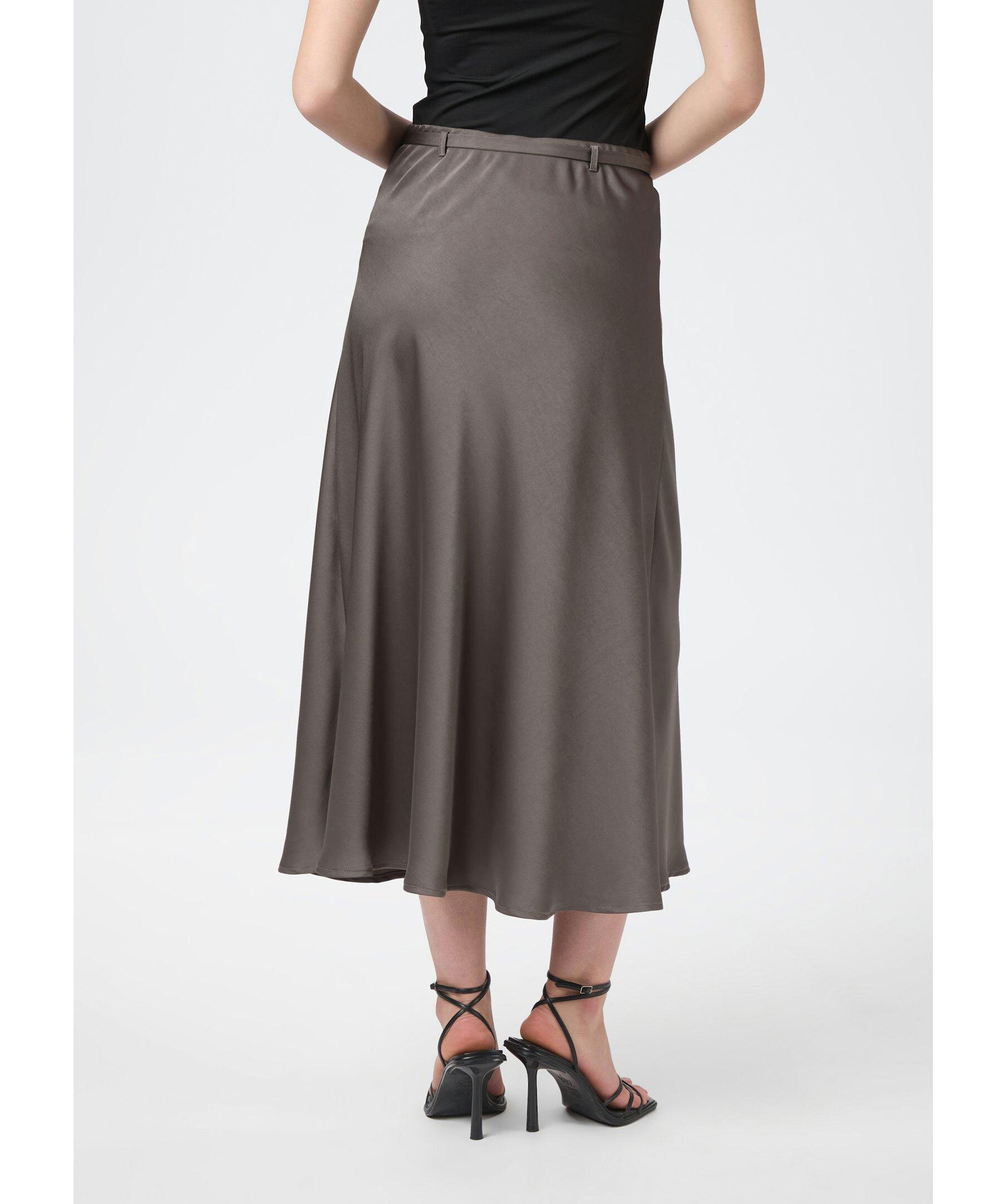 Innell Heavy Sateen Skirt 2