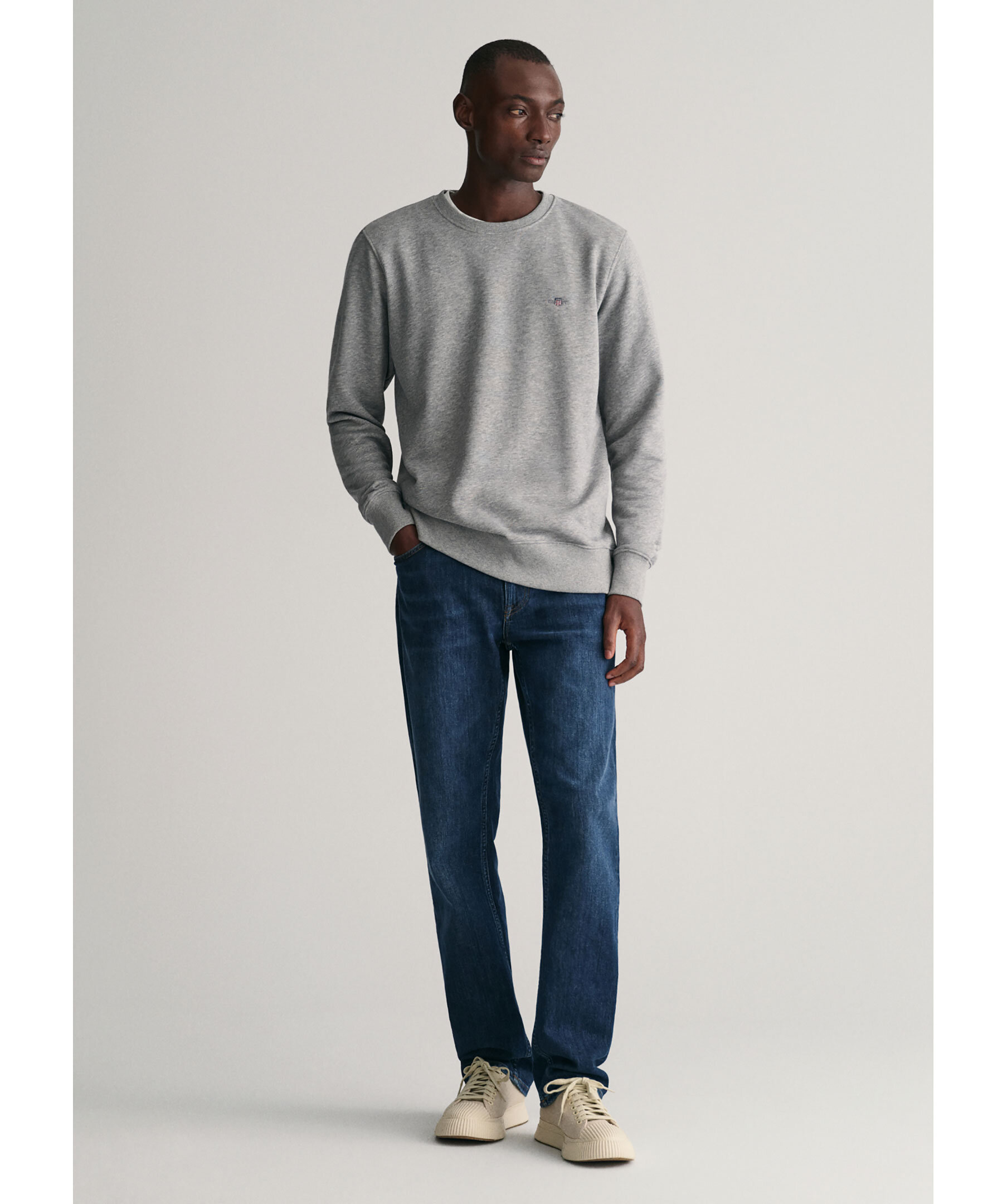Reg shield c neck sweat 4