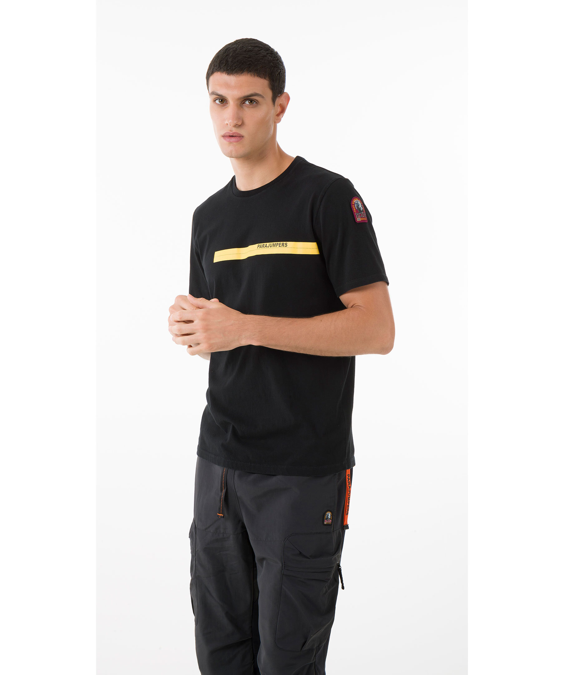 Handla Tape Tee, Svart hos Johnells.se | 23SMPMTEEIT01-541