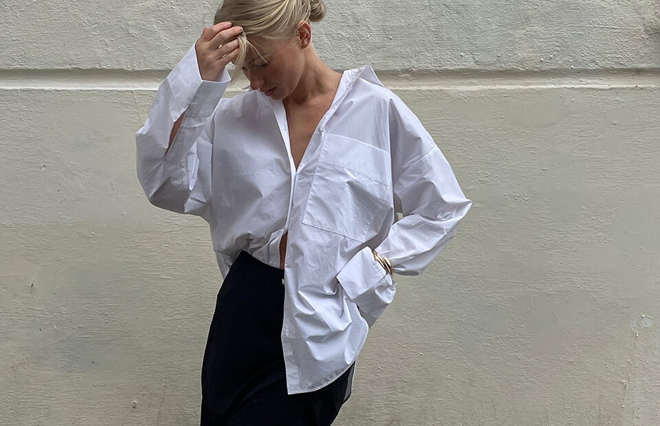 Så stylar du den vita skjortan