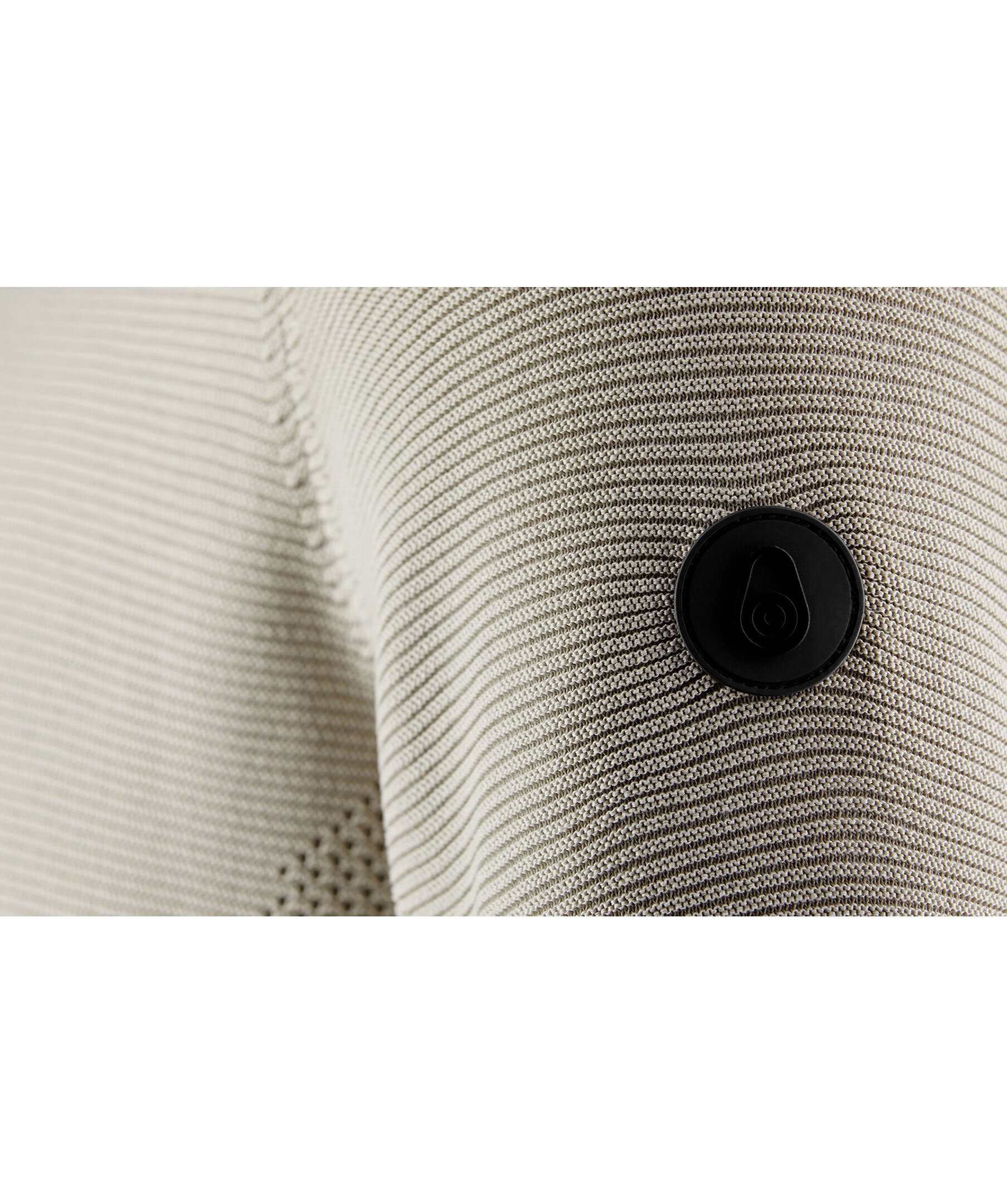 Element Seamless Zip Hood 4