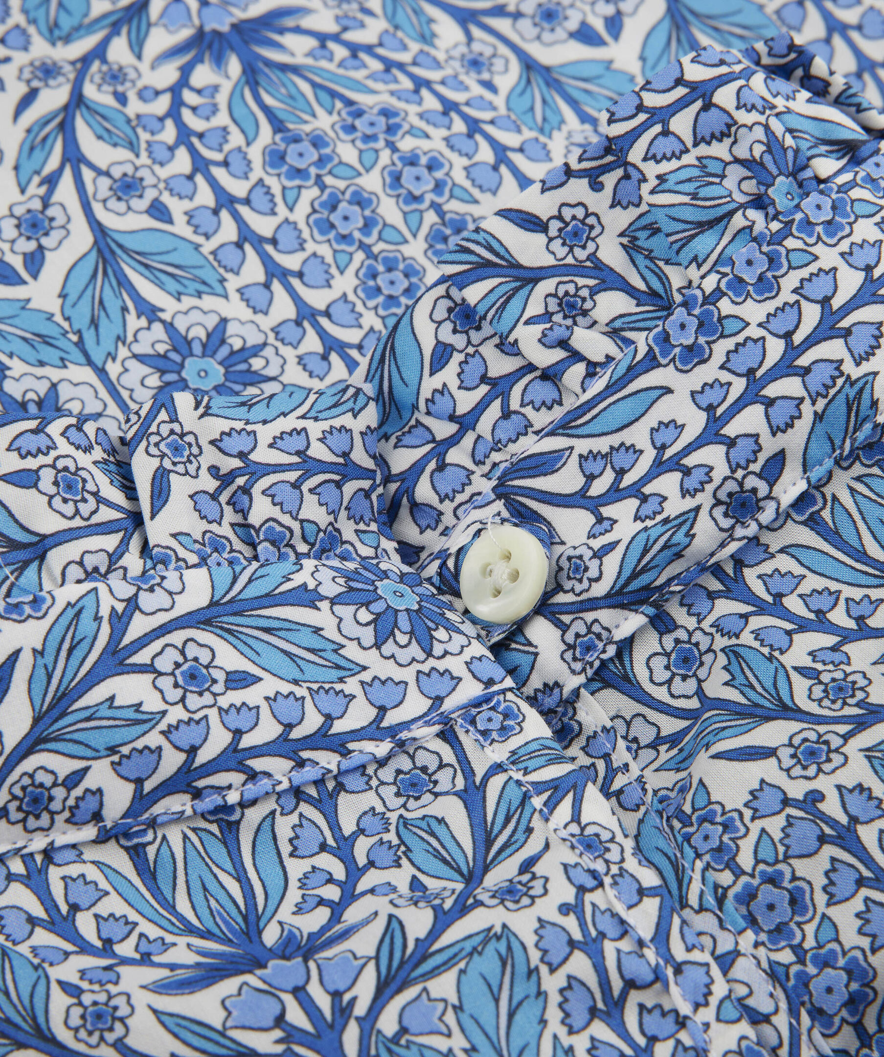 Elsa Blouse Puff Sleeve 4