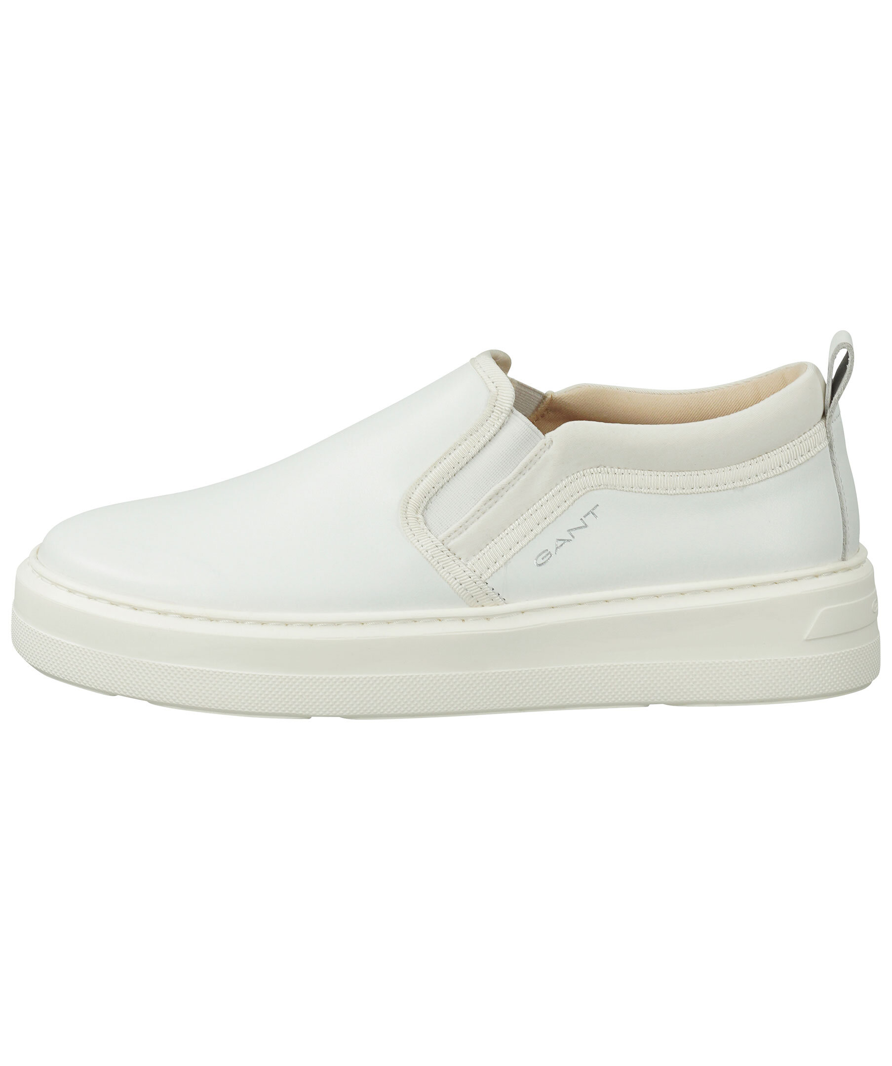 Avany Sneaker 1