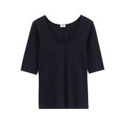 Stretch scoop neck tee