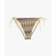 Amber Baila Bikini Tanga