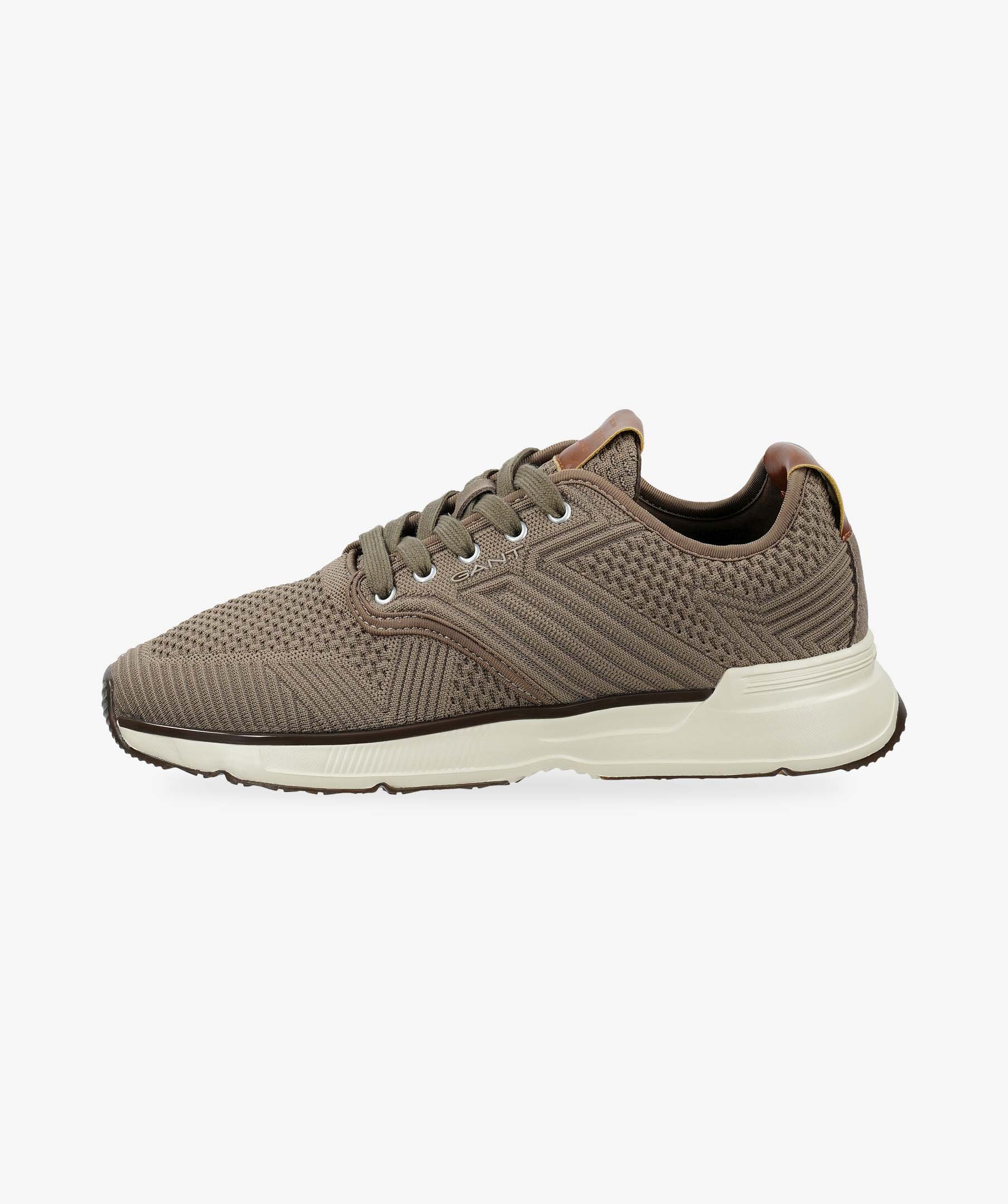 Beeker Sneaker