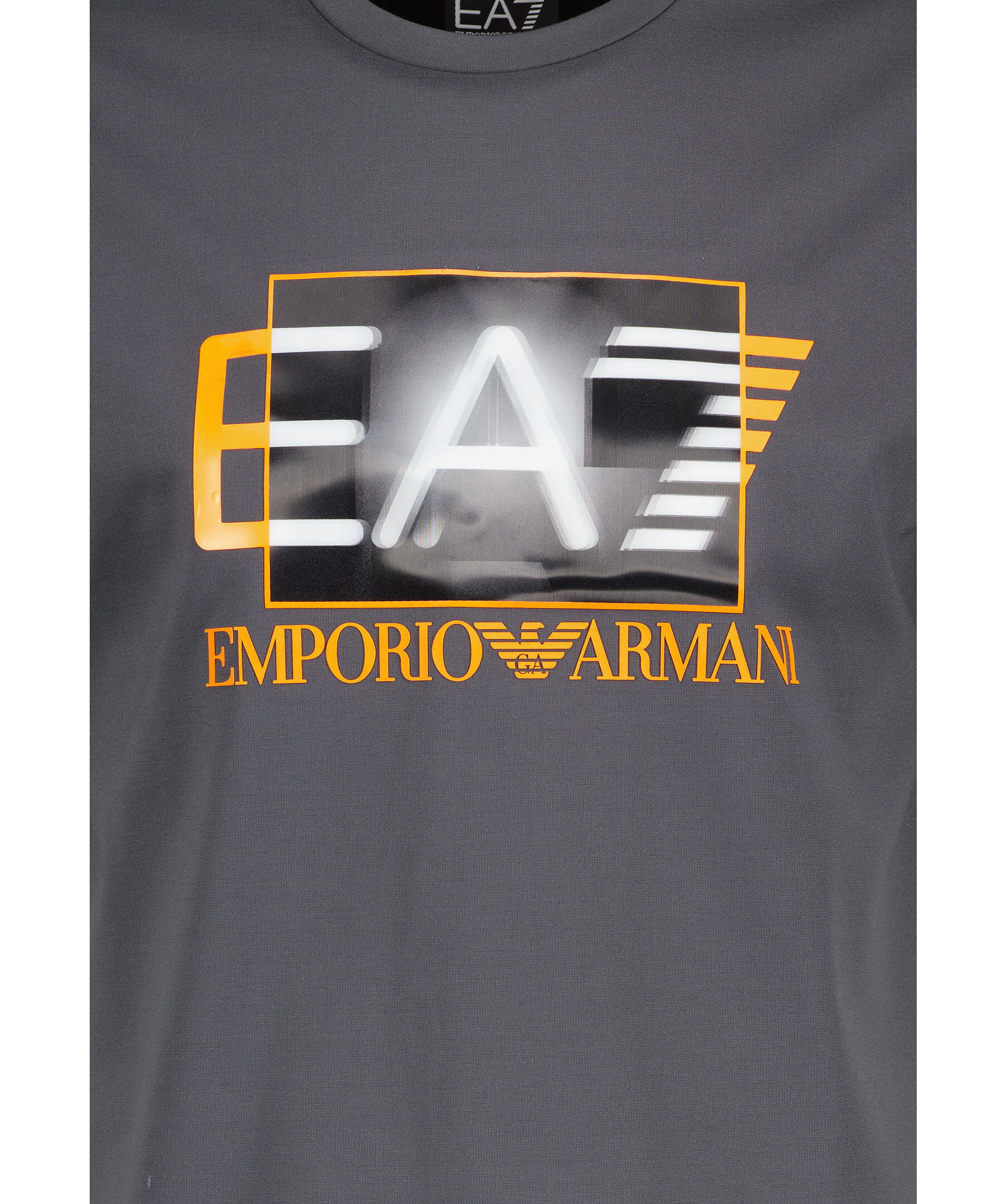 Logo T Shirt 3