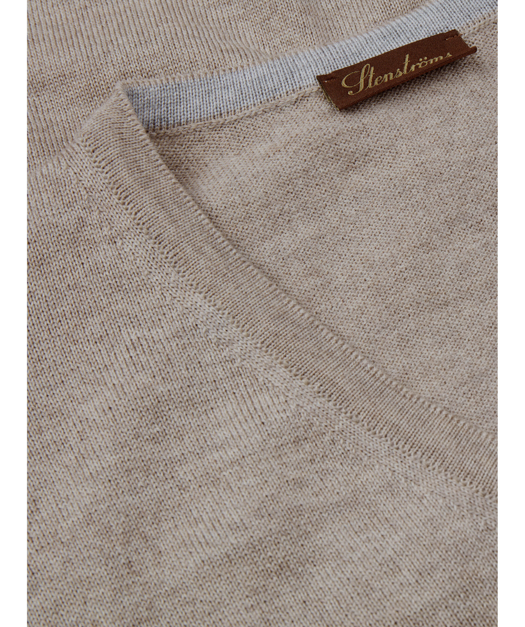V neck merino 3