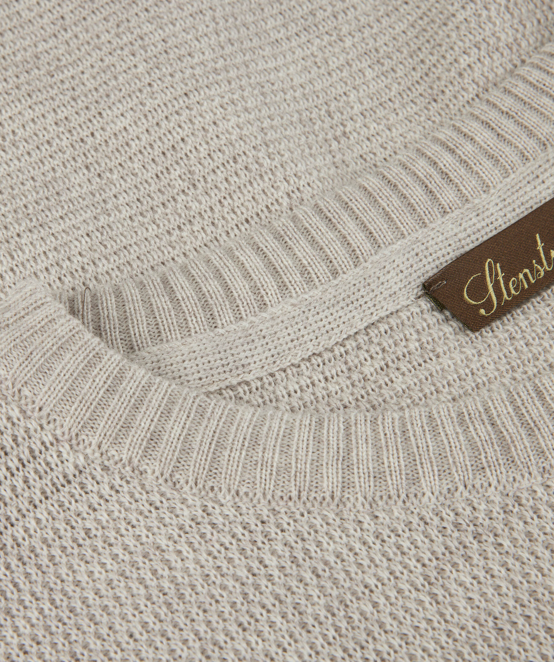 Textured Crewneck 3