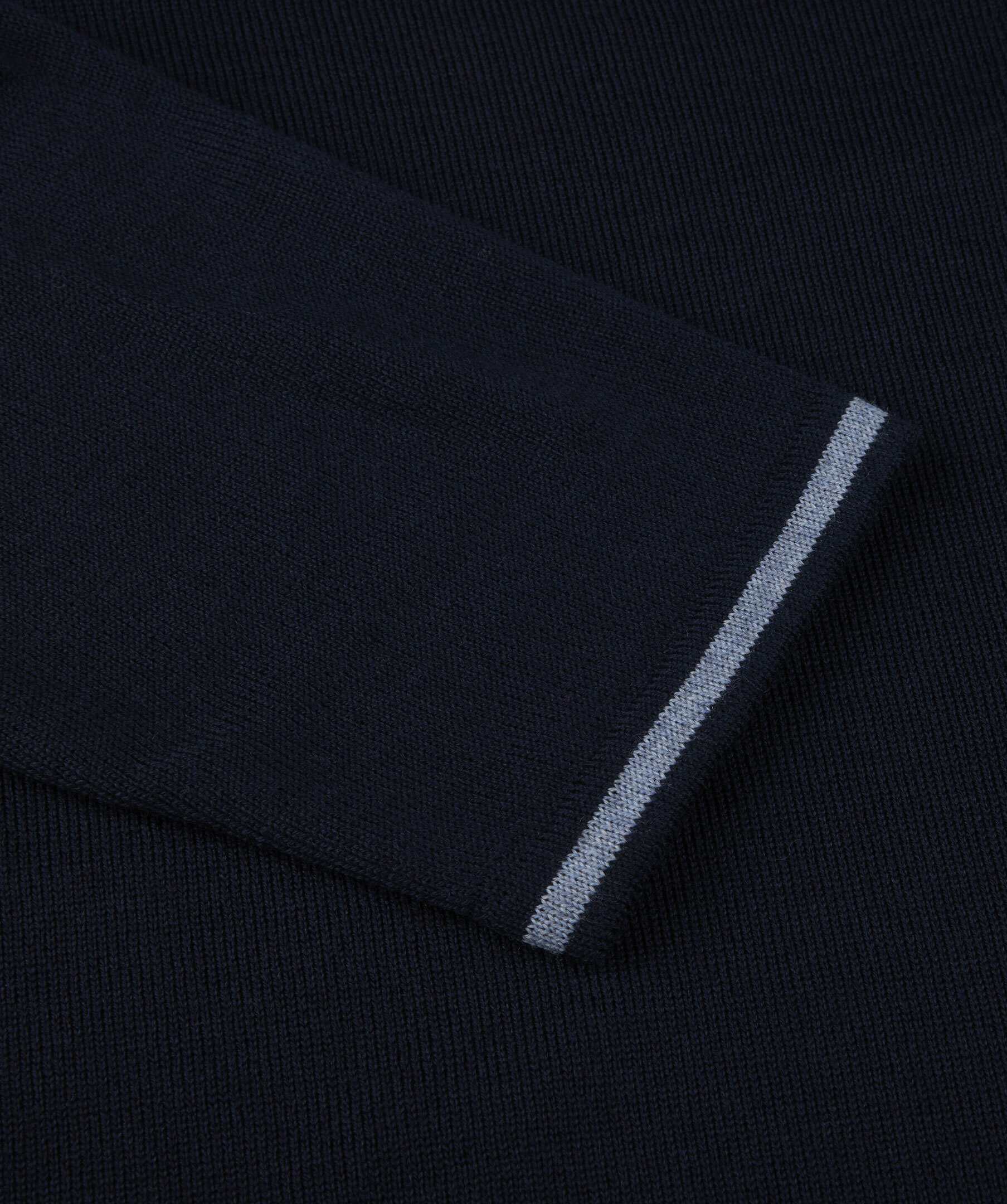Crewneck w Tipping 8