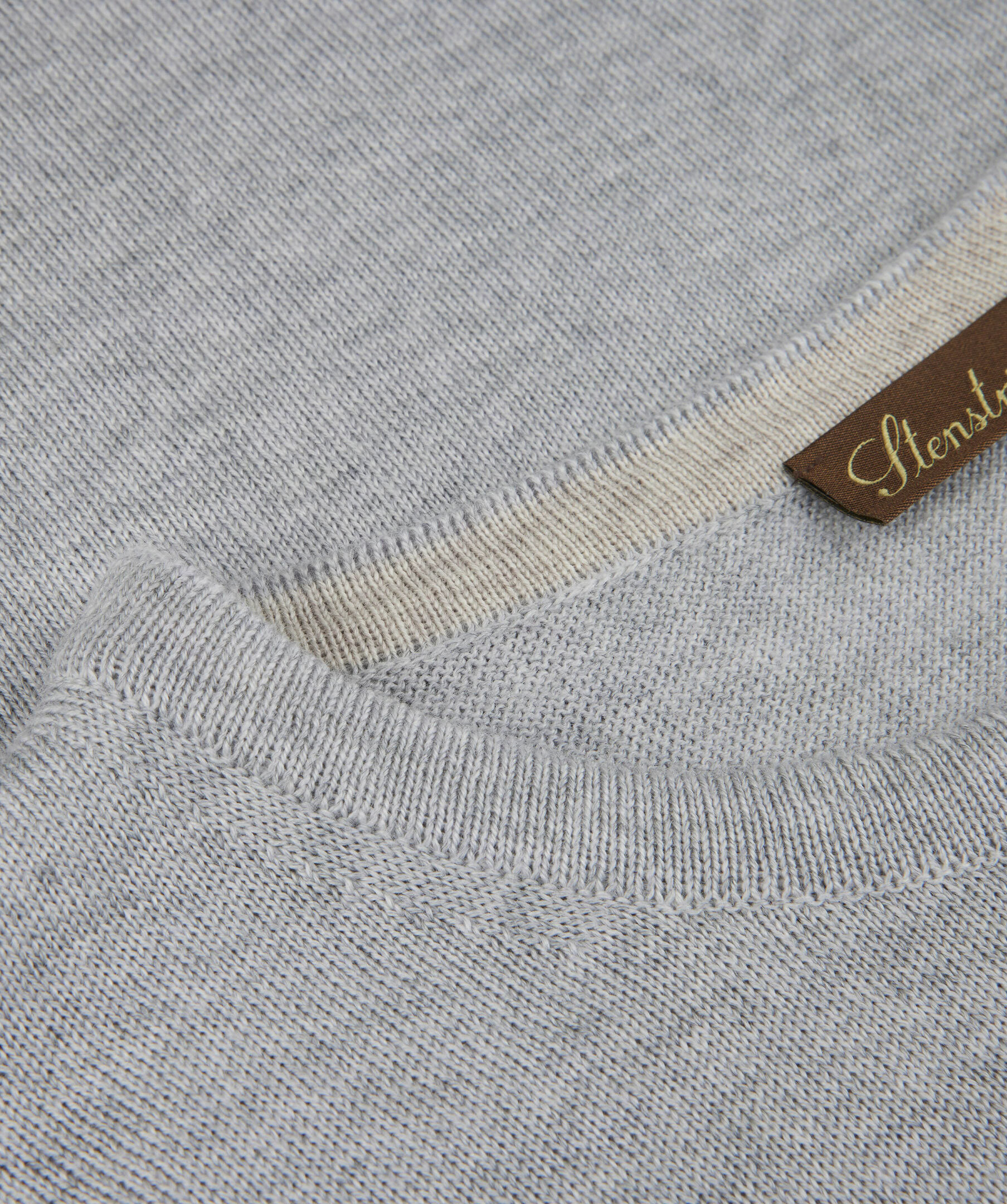 Merino Crewneck Patch 3