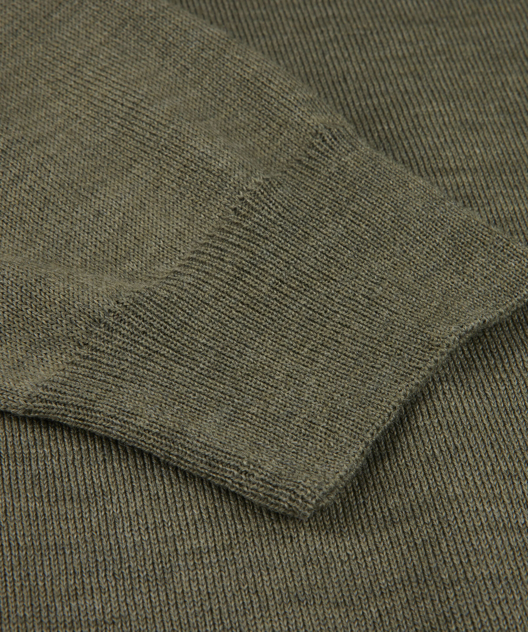 Merino Crewneck Patch 4