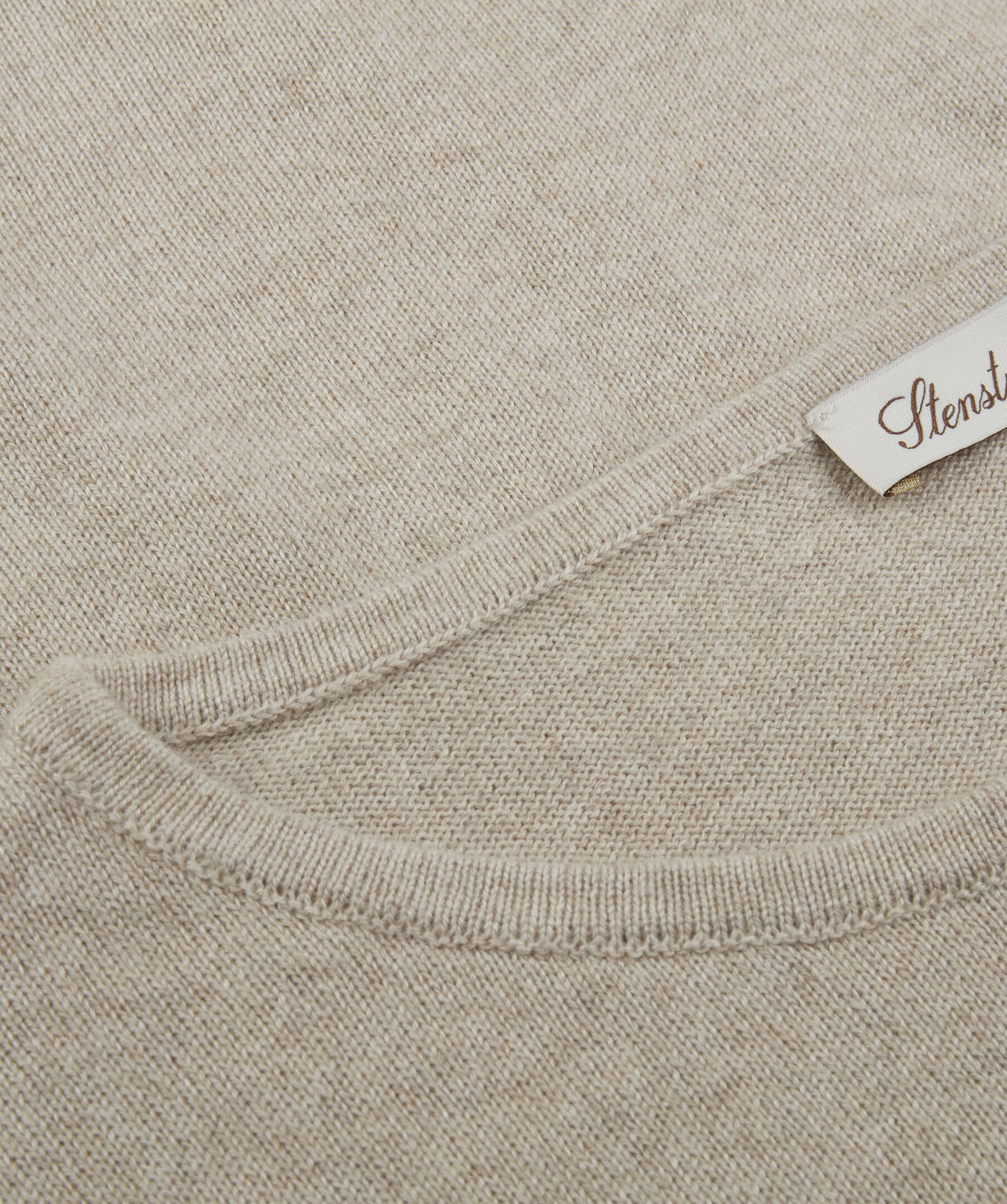 Ladies Knitwear 3
