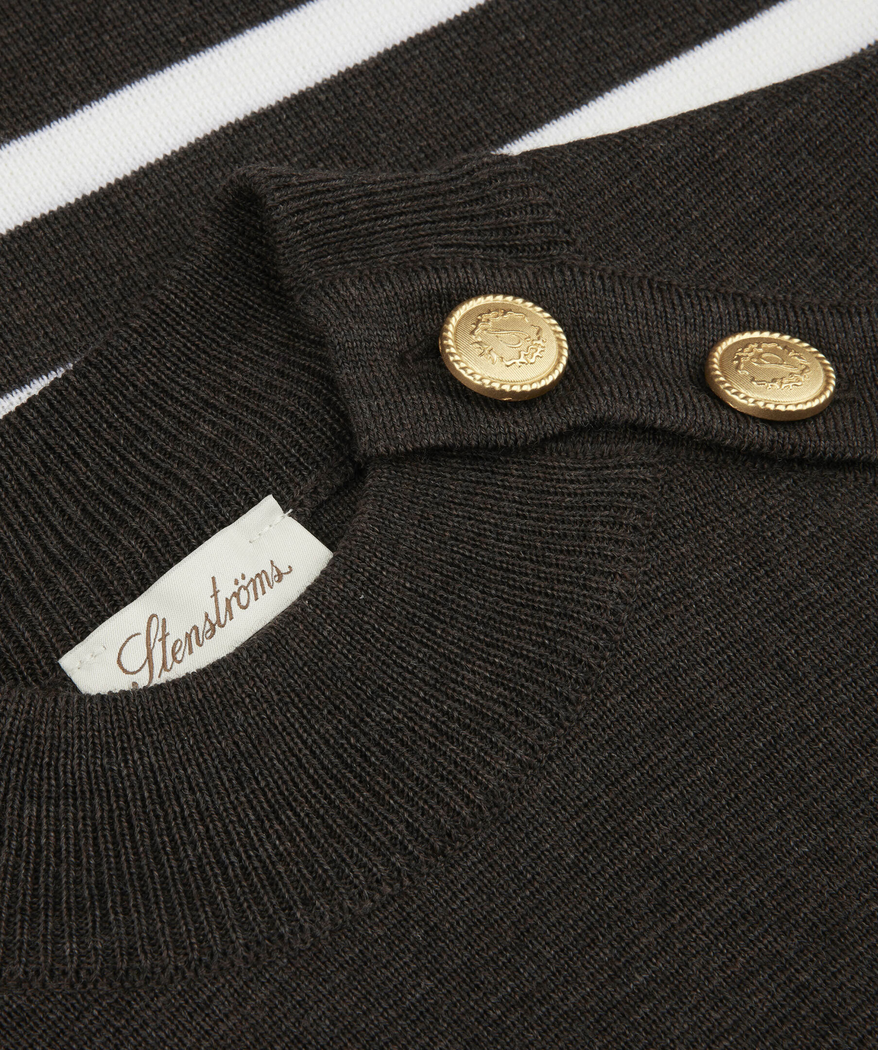 Christine Knit R Neck 3