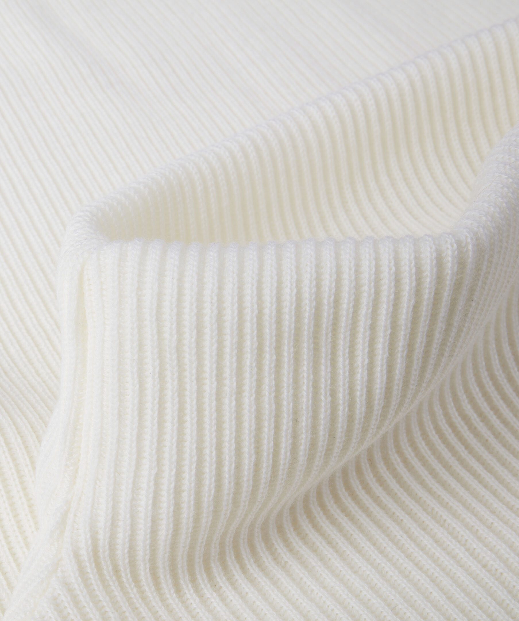 Daisie Merino Knit 3