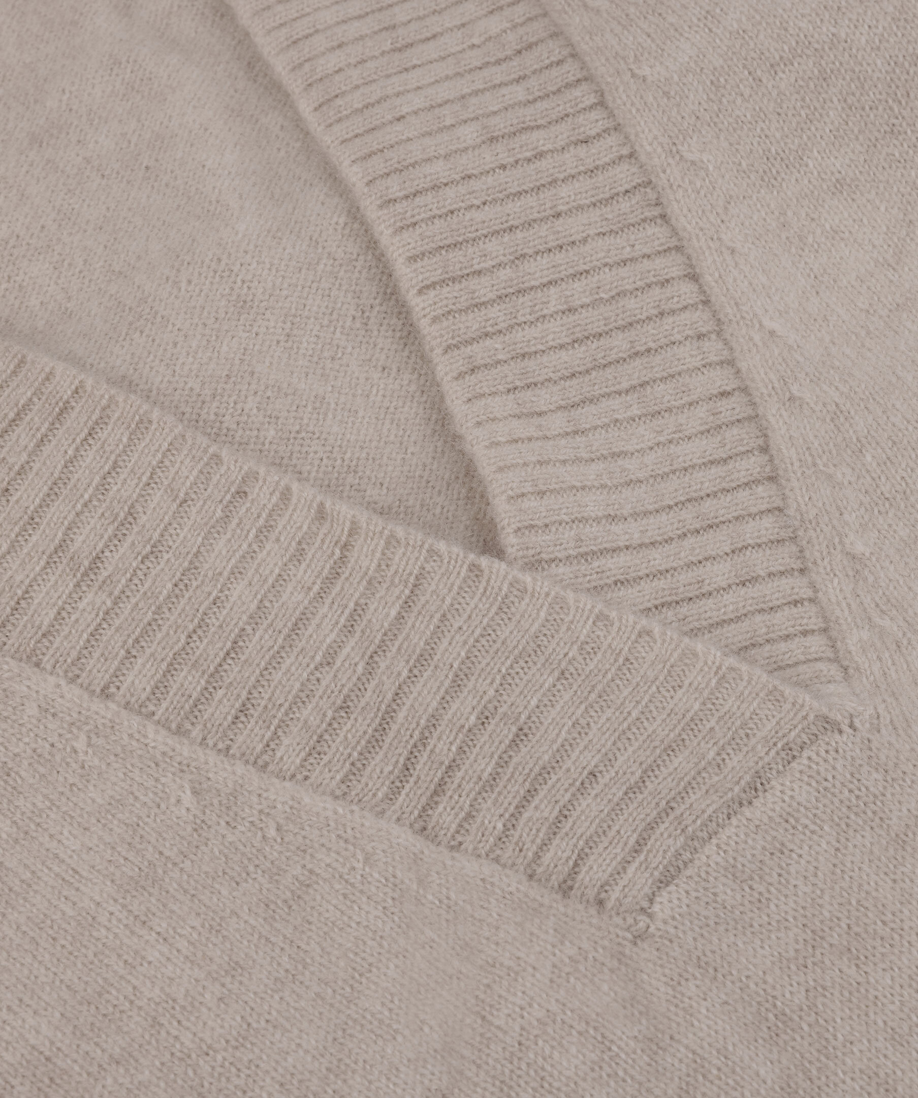 Duvet V neck 3