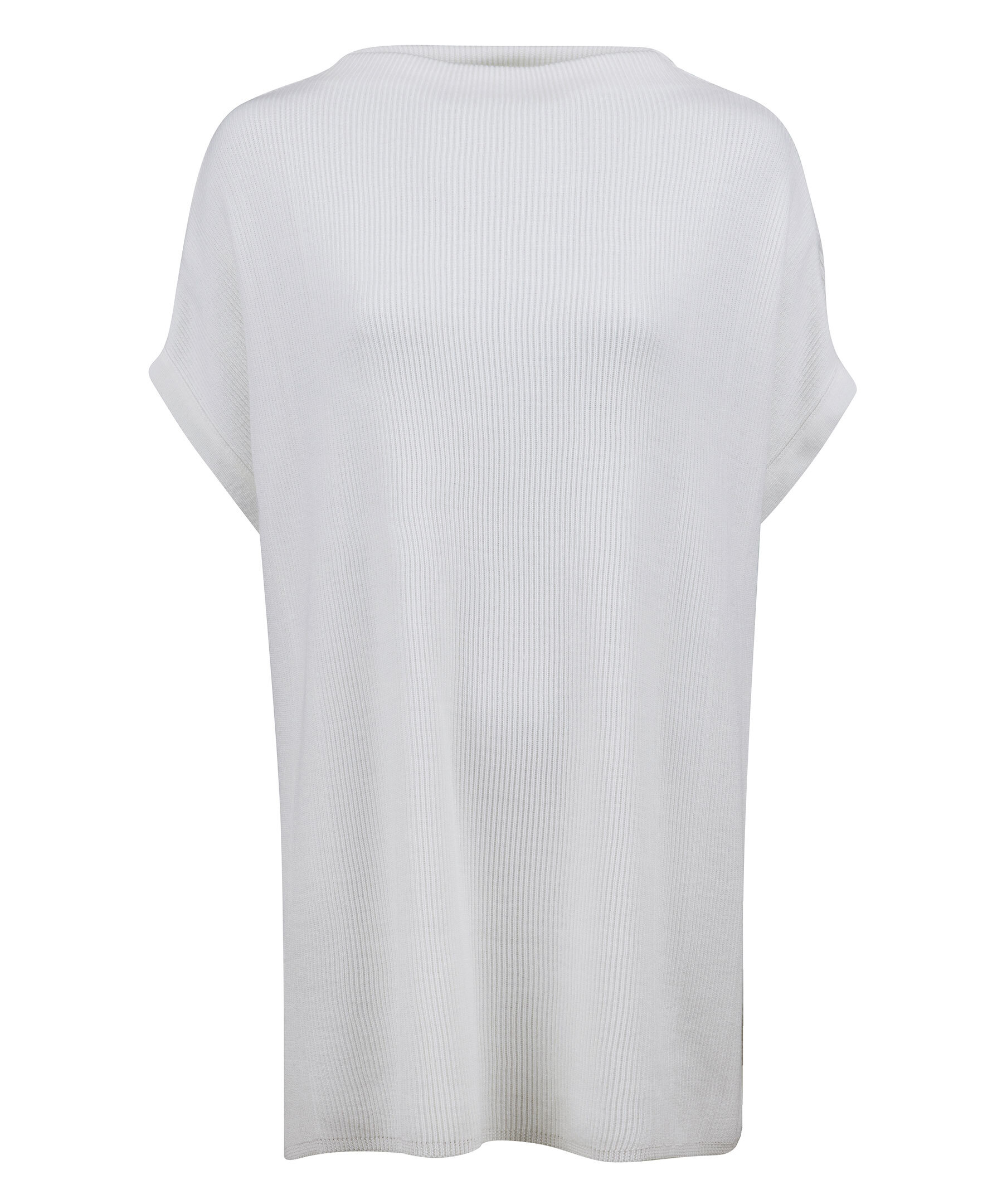Emery Poncho 1