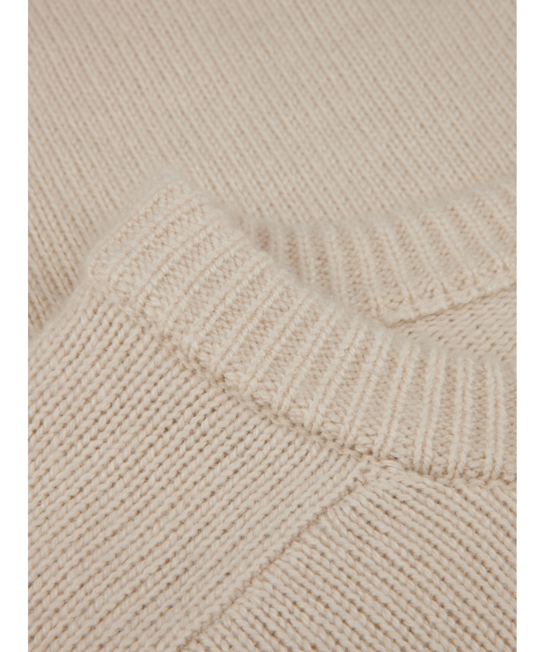 Hila Sweater 3