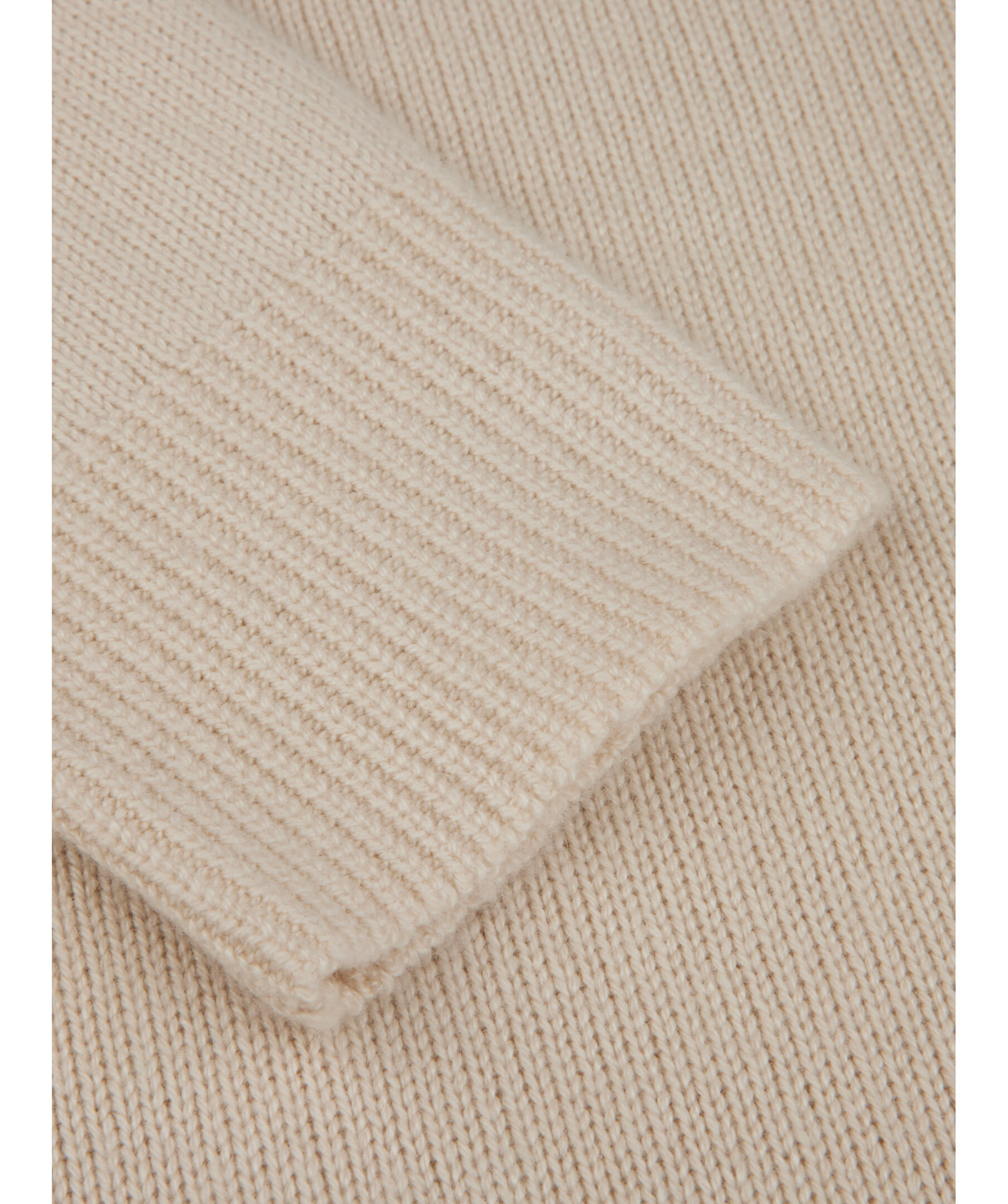 Hila Sweater 4