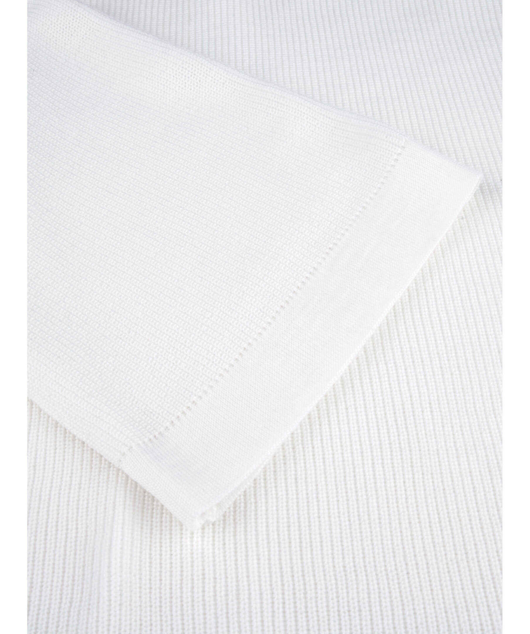Halle Sweater 4