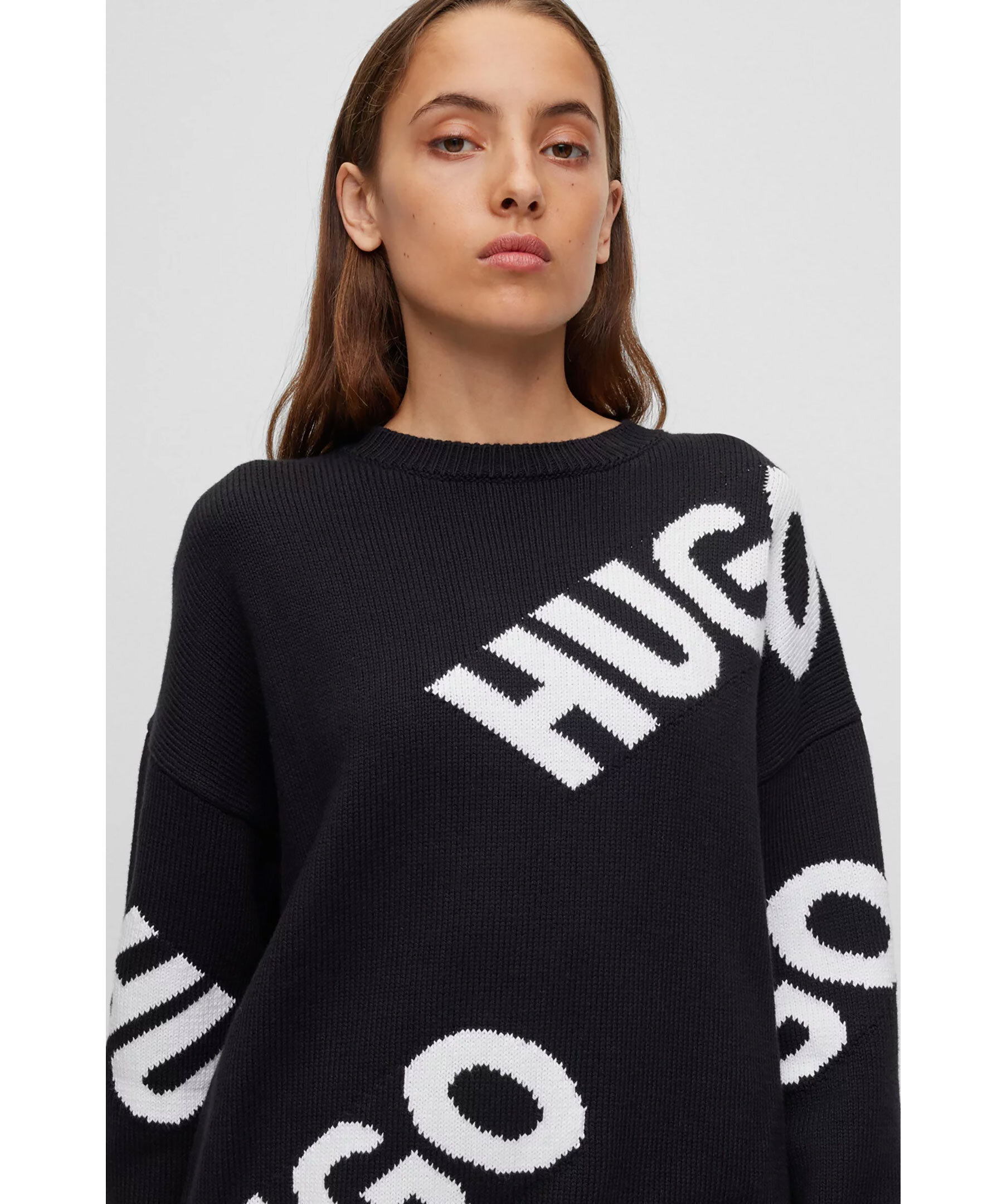 Slaria Logo Knit 3