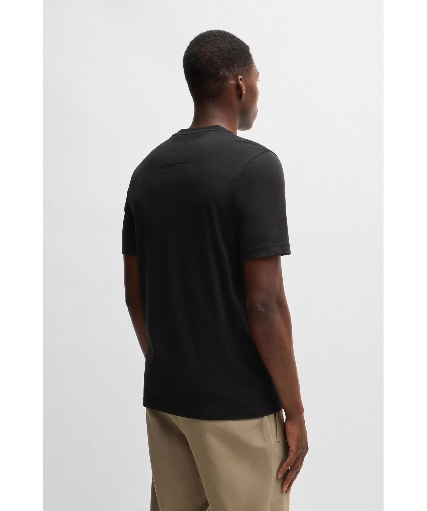 Tee 1 3