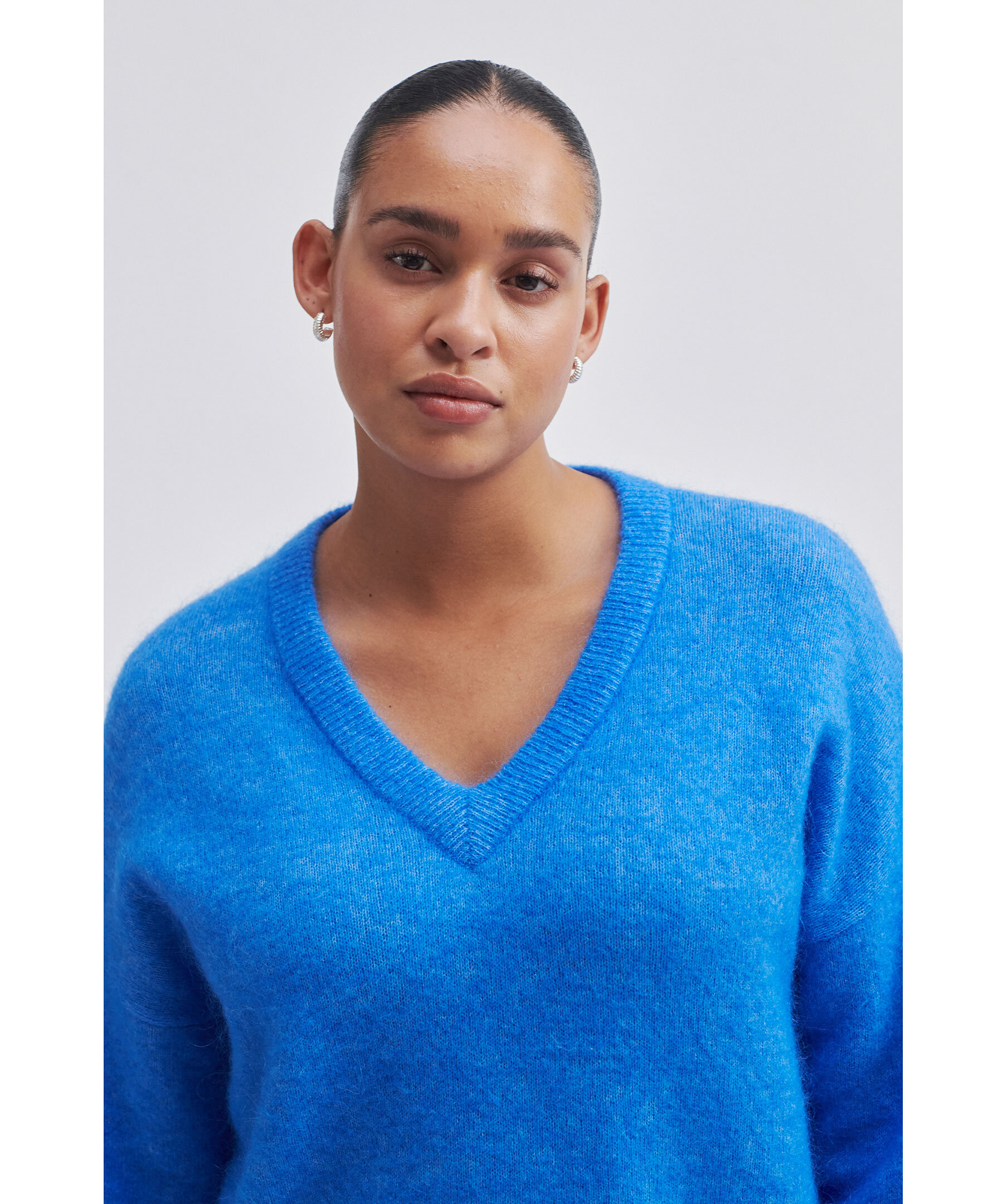 Brook V neck Knit 2