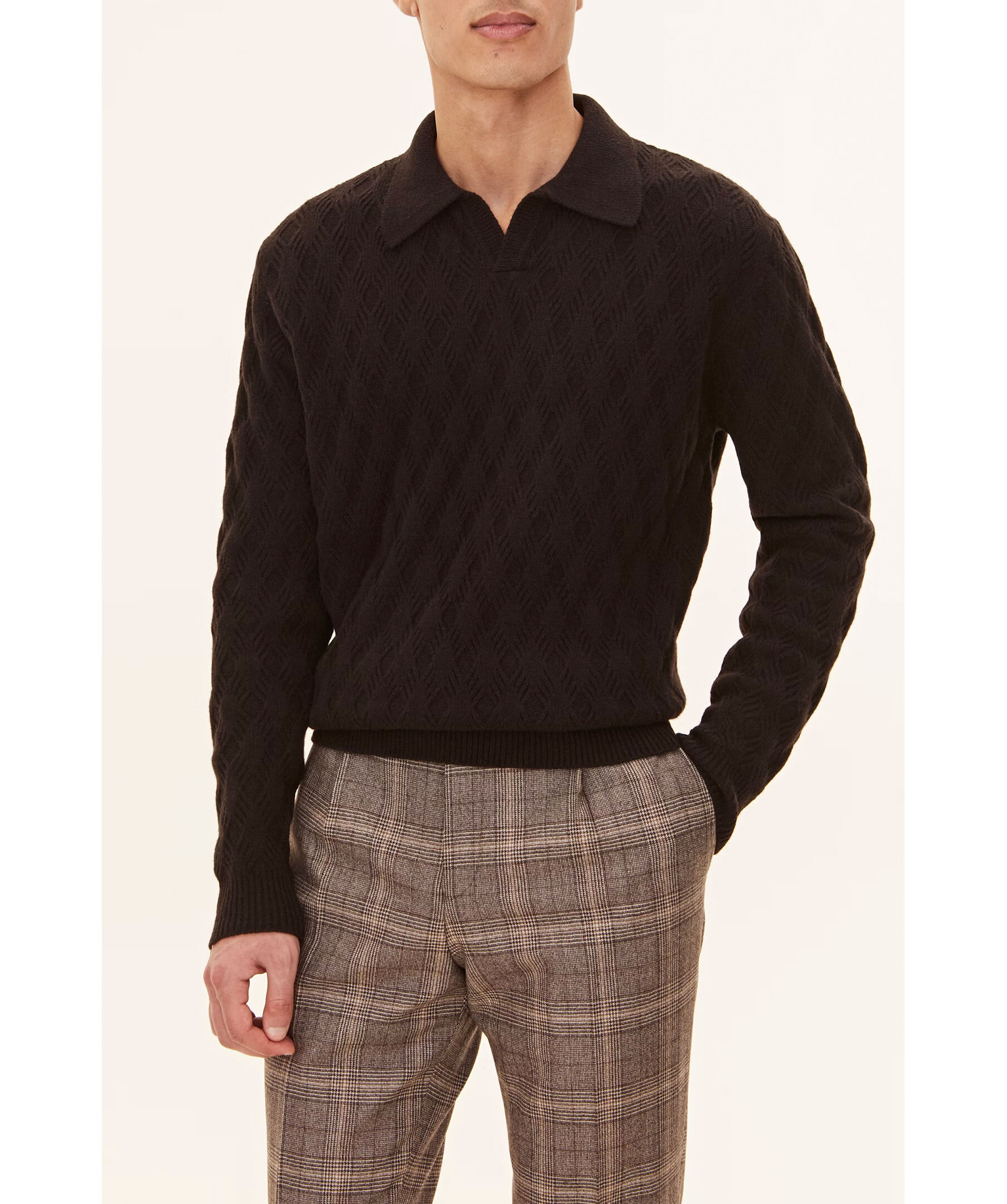 Melker Structure V Neck 1