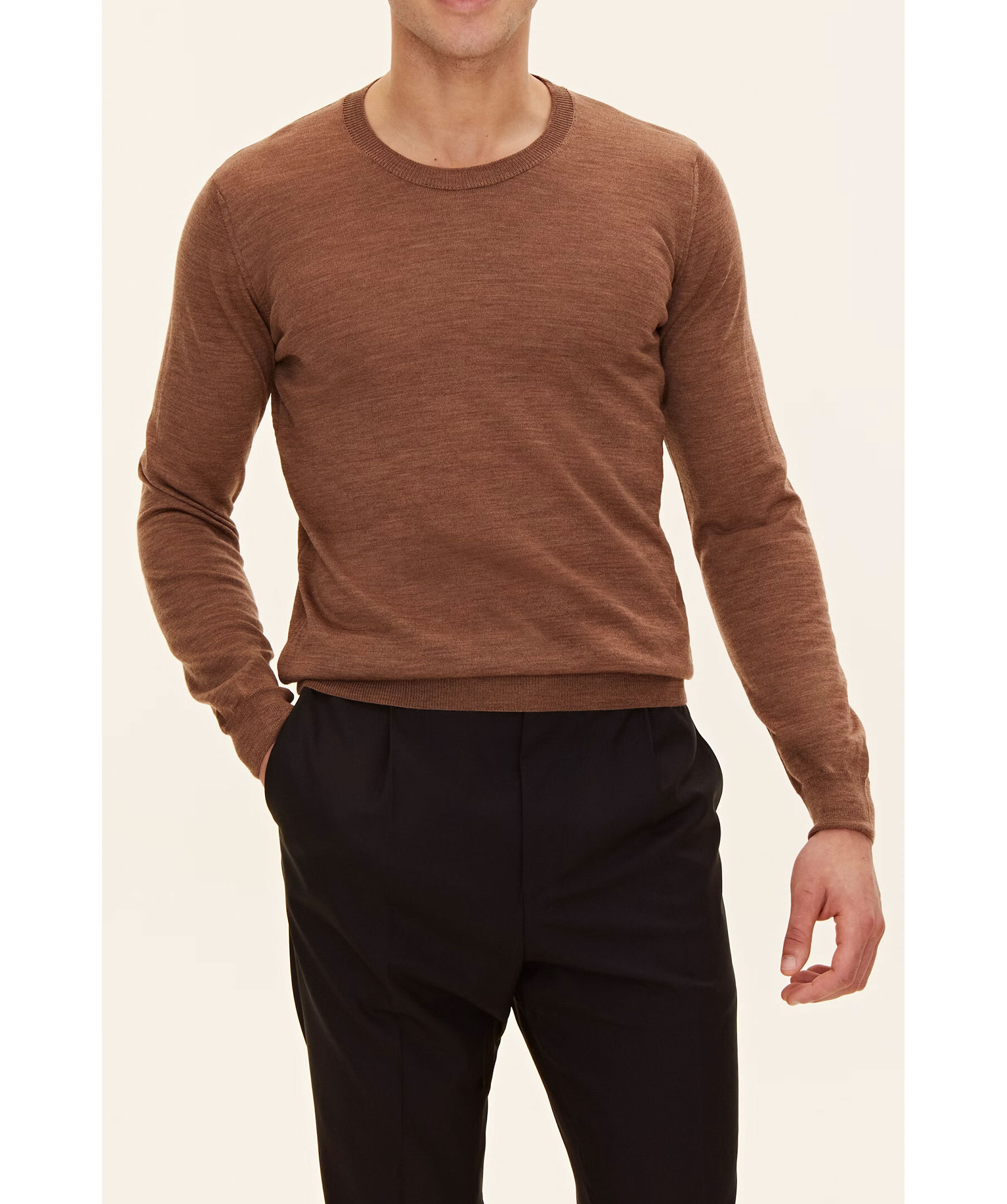 Miguel Roundneck 1