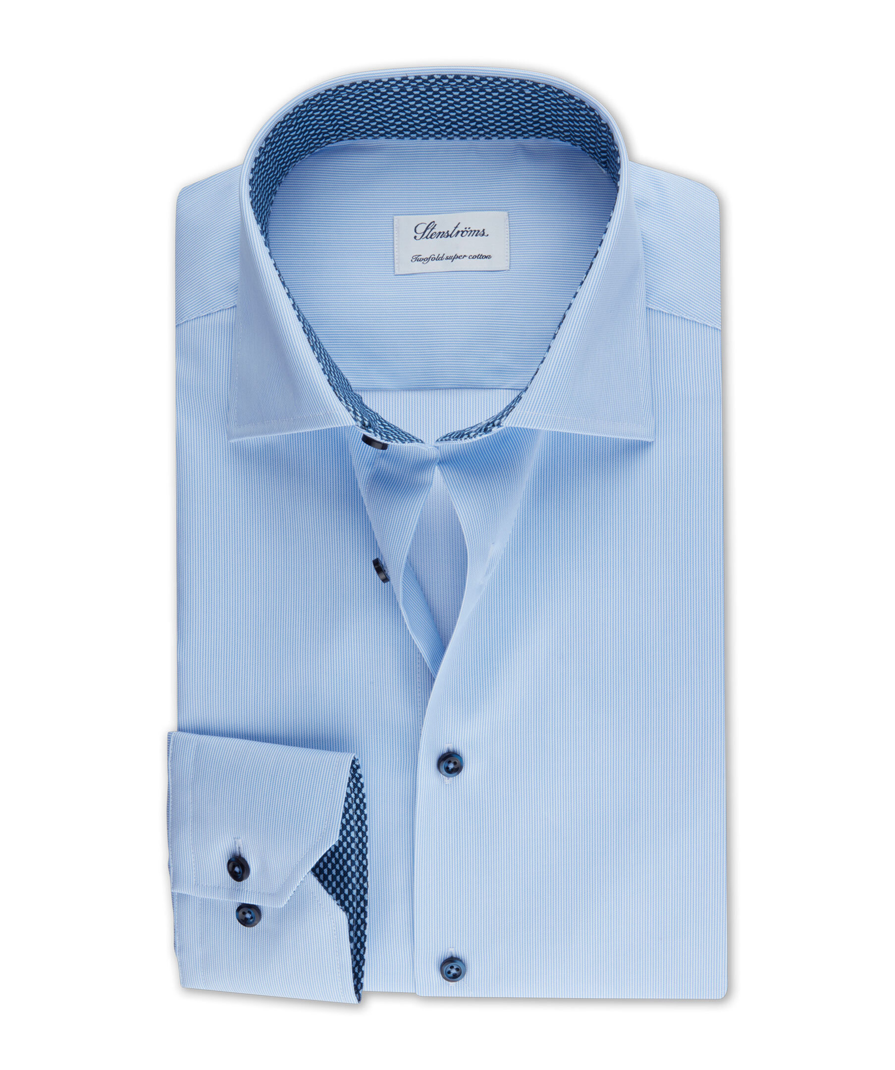 Slim Fit Contrast