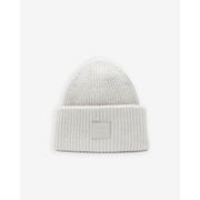 Acne beanie