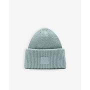 Acne beanie