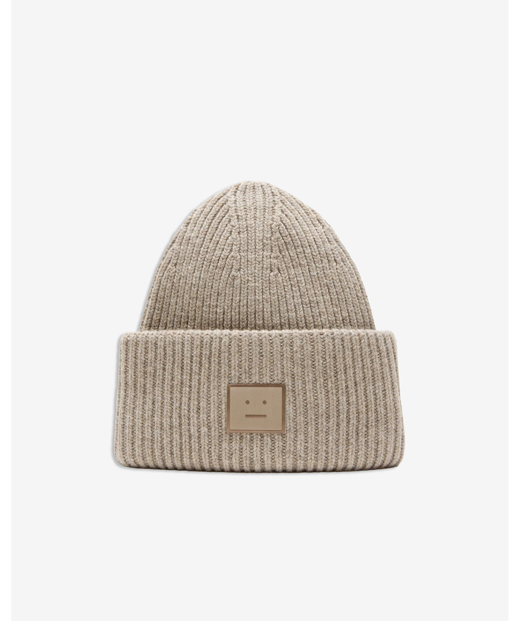 Acne beanie