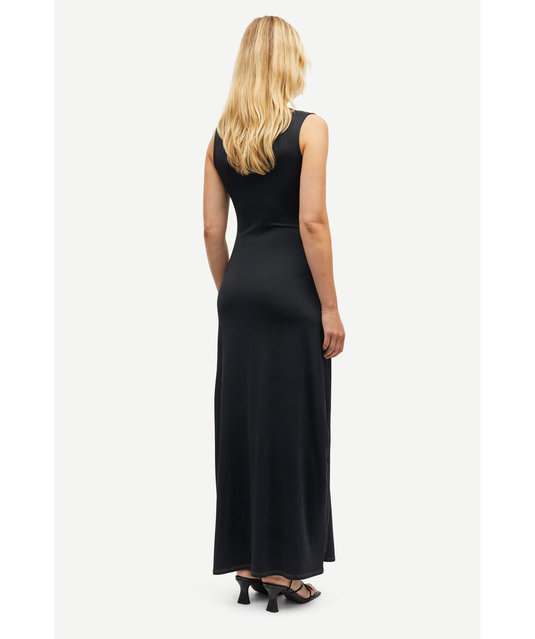 Saandreas Dress 2