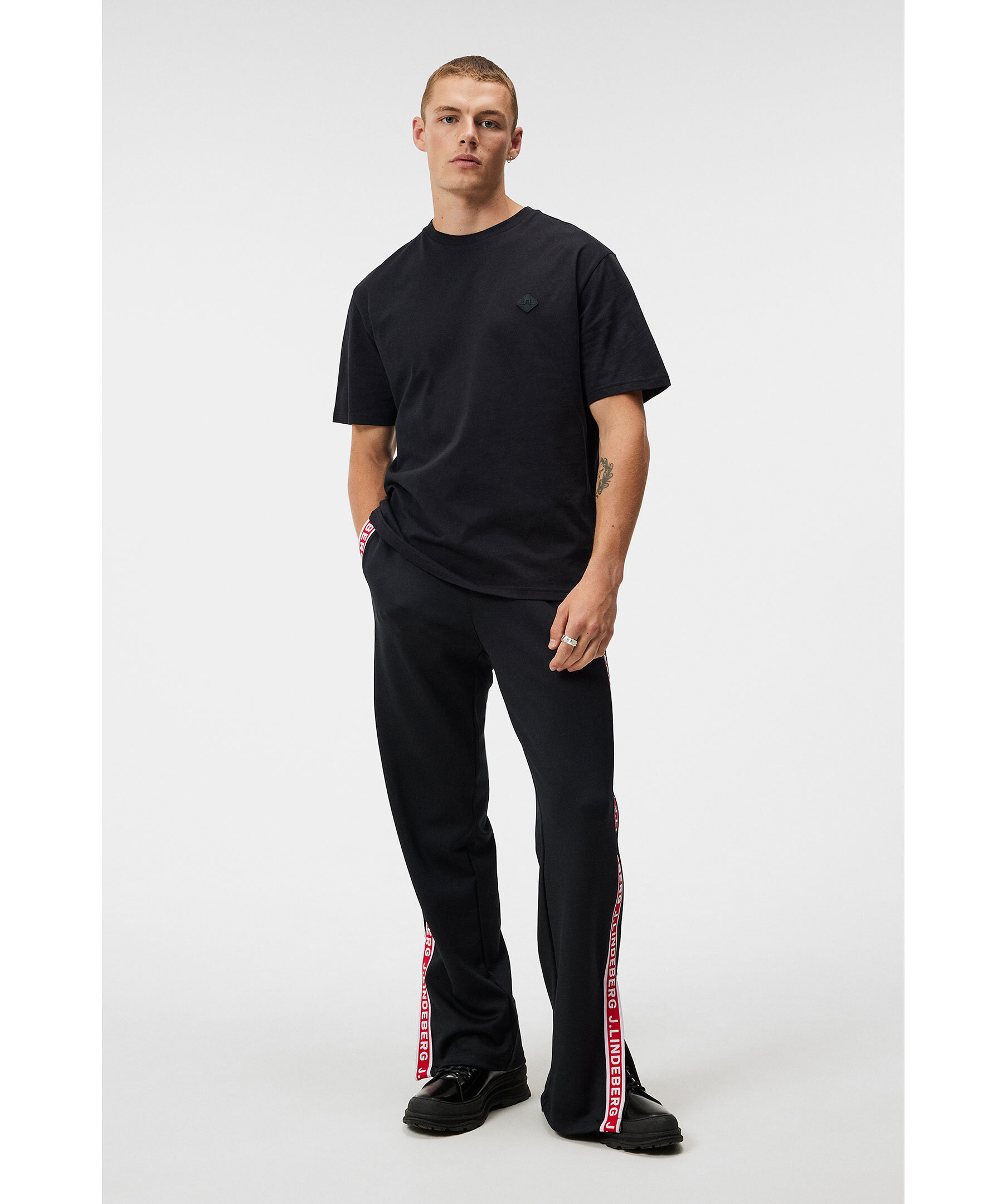 Hale Logo Patch T Shirt 3